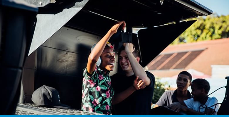 Martin Garrix se convierte en Amigo Internacional de Aldeas Infantiles SOS